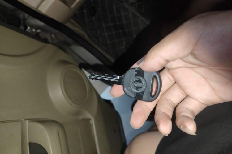 Used Dongfeng Xiaokang C37 2019 1.5L Standard II China VI Emission Standard DK15 Vehicle Key