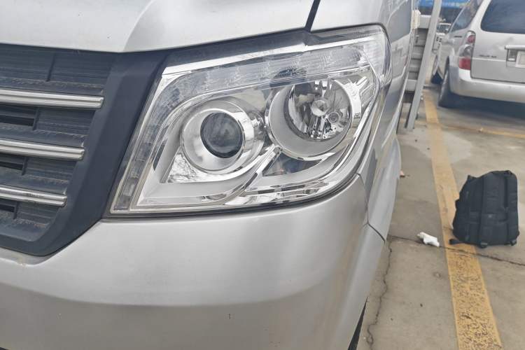 Used Dongfeng Xiaokang C51 2021 1.6L C51L Standard Model China VI SFG16C Left Front Headlight