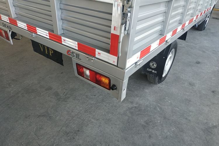Used Dongfeng Xiaokang C51 2021 1.6L C51L Standard Model China VI SFG16C Right Rear Taillight
