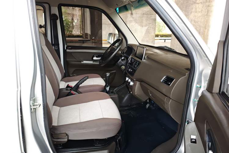 Used Dongfeng Xiaokang C52 2021 1.6L C52L Standard Version China VI Emission Standard SFG16C Right Front Seat
