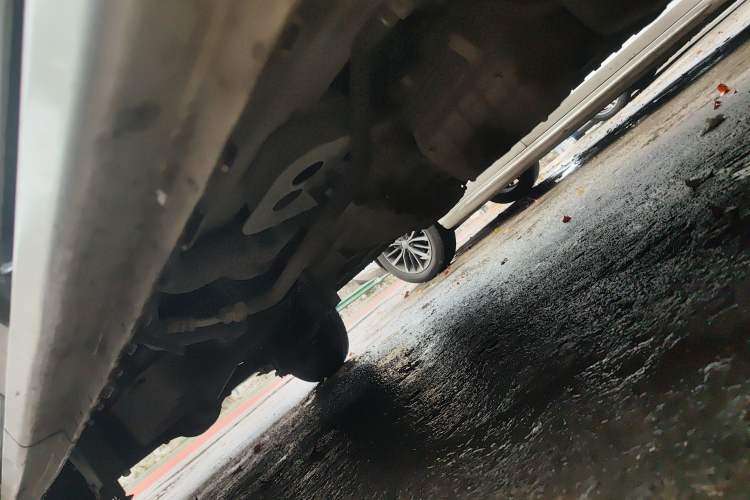 Used Dongfeng Xiaokang C56 2020 1.5L Comfort Edition I DK15C Chassis Front Right