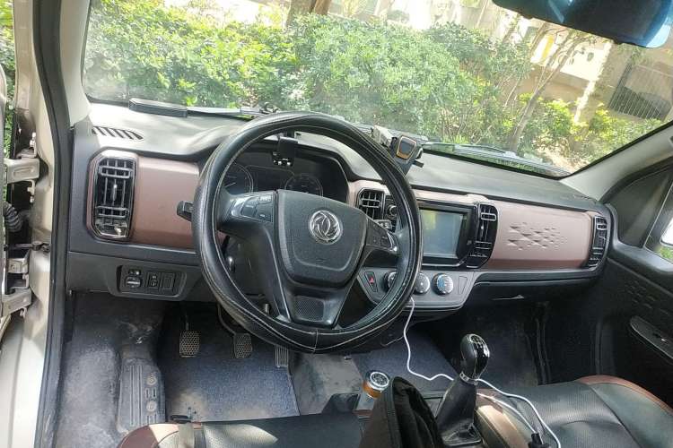 Used Dongfeng Xiaokang C56 2020 1.5L Luxury Model I DK15C Center Console