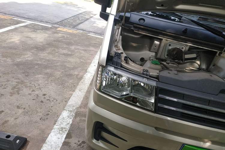 Used Dongfeng Xiaokang C56 2020 1.5L Luxury Model I DK15C Right Front Headlight