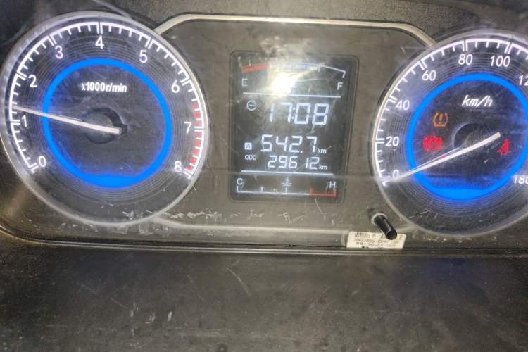 Used Dongfeng Xiaokang C56 2020 1.5L Luxury Model I DK15C Odometer Close Up