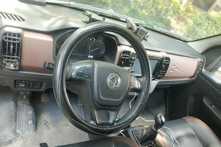 Used Dongfeng Xiaokang C56 2020 1.5L Luxury Model I DK15C Steering Wheel