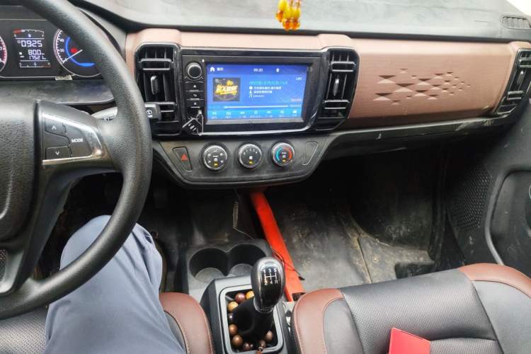 Used Dongfeng Xiaokang C56 2020 1.5L Luxury Model I DK15C Audio And AC Panel