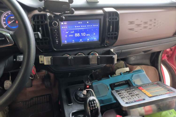 Used Dongfeng Xiaokang C56 2020 1.5L Luxury Model I DK15C Audio And AC Panel