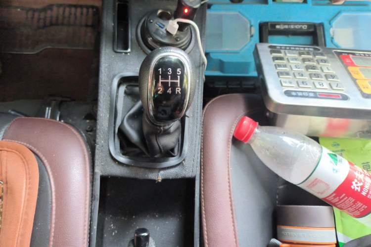 Used Dongfeng Xiaokang C56 2020 1.5L Luxury Model I DK15C Gear Lever