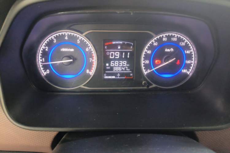 Used Dongfeng Xiaokang C56 2020 1.5L Luxury Model I DK15C Odometer Close Up