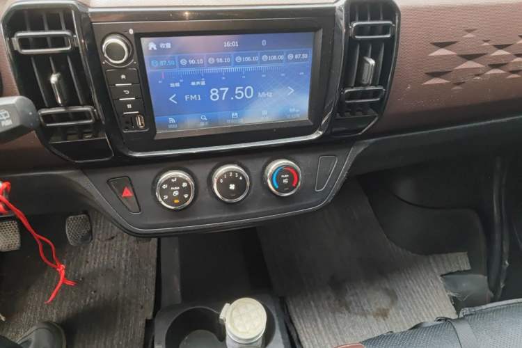Used Dongfeng Xiaokang C56 2020 1.5L Luxury Model I DK15C Audio And AC Panel