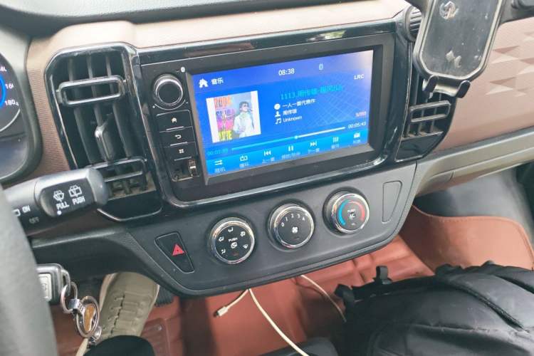 Used Dongfeng Xiaokang C56 2020 1.5L Luxury Model I DK15C Audio And AC Panel