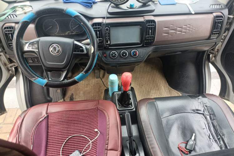 Used Dongfeng Xiaokang C56 2020 1.5L Luxury Model I DK15C Center Console