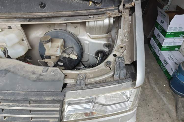 Used Dongfeng Xiaokang C56 2020 1.5L Luxury Model I DK15C Engine Bay Left