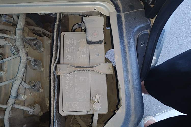 Used Dongfeng Xiaokang C56 2020 1.5L Luxury Model I DK15C Engine Bay Left