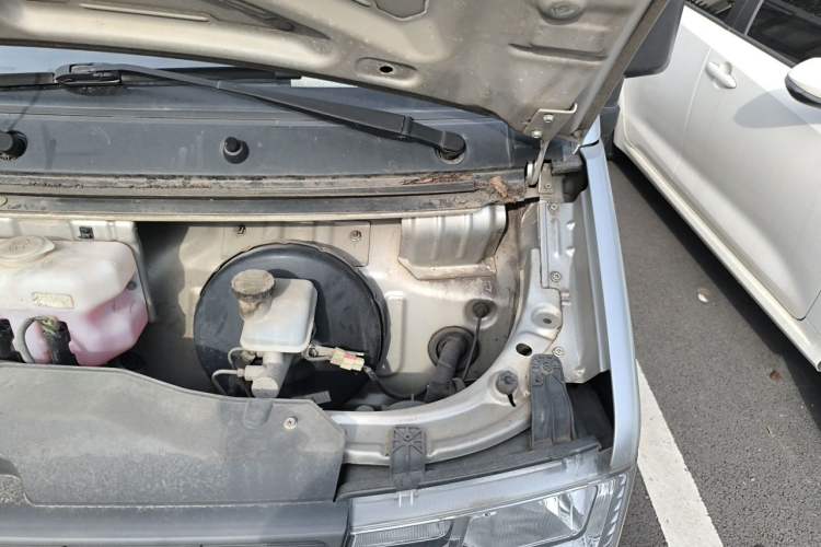 Used Dongfeng Xiaokang C56 2020 1.5L Luxury Model I DK15C Engine Bay Left
