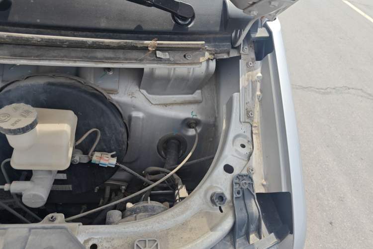 Used Dongfeng Xiaokang C56 2020 1.5L Luxury Model I DK15C Engine Bay Left