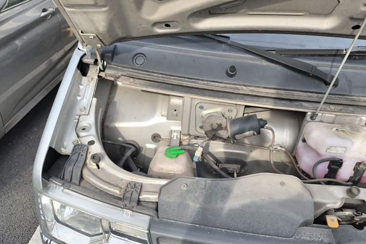 Used Dongfeng Xiaokang C56 2020 1.5L Luxury Model I DK15C Engine Bay Right