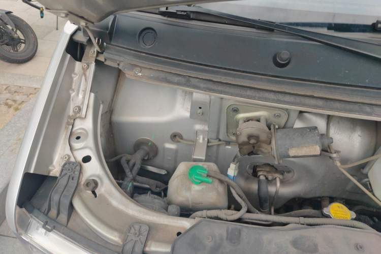 Used Dongfeng Xiaokang C56 2020 1.5L Comfort Edition I DK15C Engine Bay Right