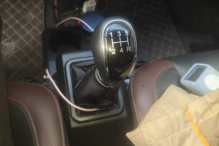 Used Dongfeng Xiaokang C56 2020 1.5L Luxury Model I DK15C Gear Lever