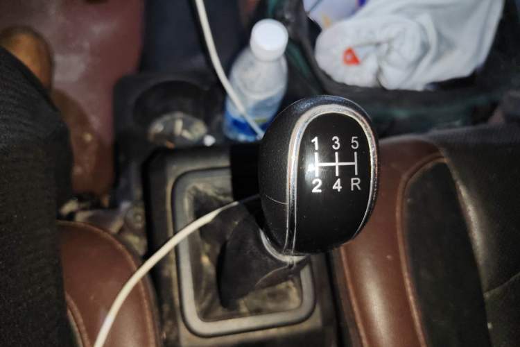 Used Dongfeng Xiaokang C56 2020 1.5L Luxury Model I DK15C Gear Lever