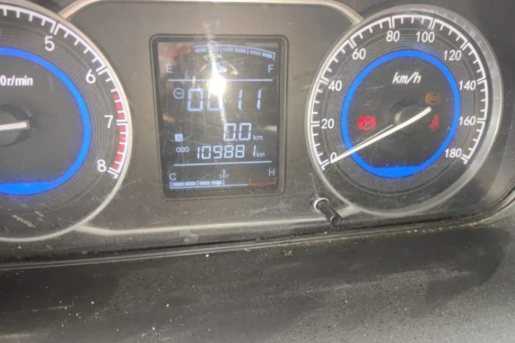 Used Dongfeng Xiaokang C56 2020 1.5L Luxury Model I DK15C Odometer Close Up