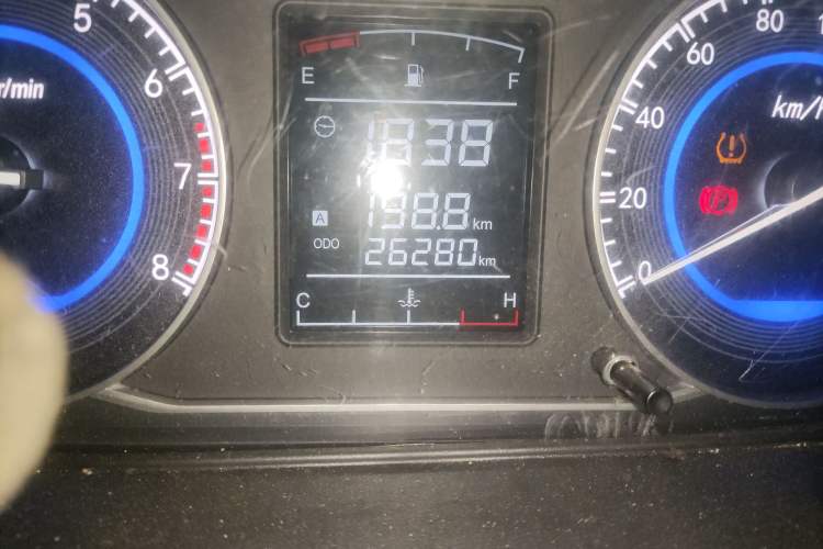 Used Dongfeng Xiaokang C56 2020 1.5L Luxury Model I DK15C Odometer Close Up