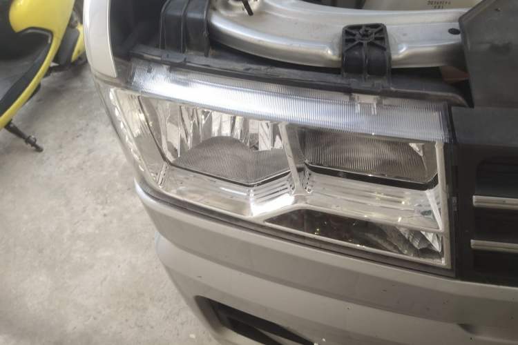 Used Dongfeng Xiaokang C56 2020 1.5L Luxury Model I DK15C Right Front Headlight