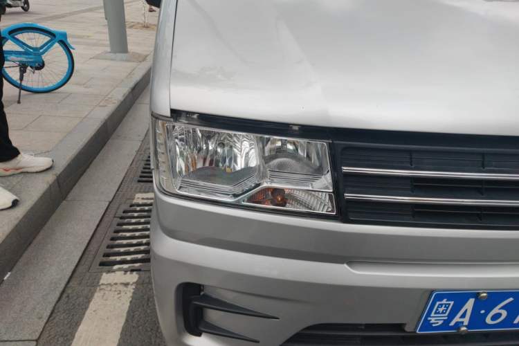 Used Dongfeng Xiaokang C56 2020 1.5L Comfort Edition I DK15C Right Front Headlight