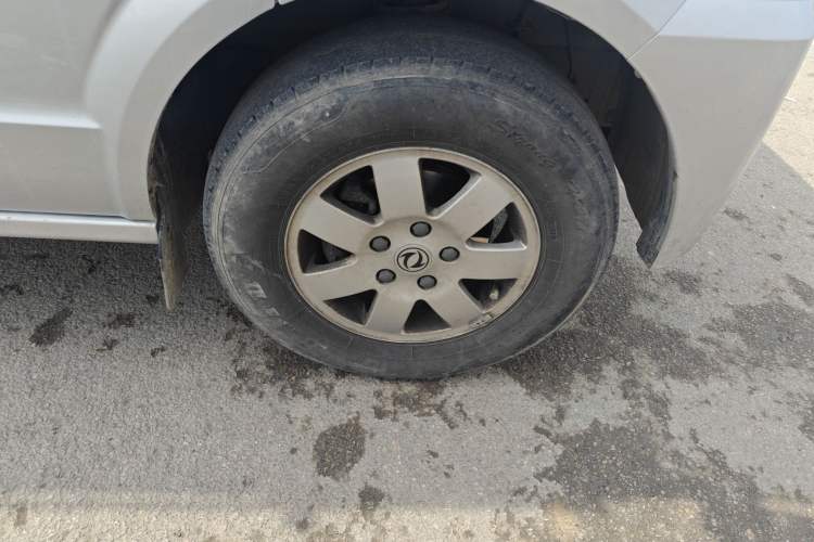 Used Dongfeng Xiaokang C56 2020 1.5L Luxury Model I DK15C Right Front Wheel Hub