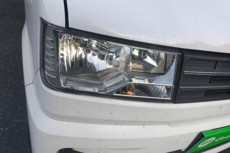 Used Dongfeng Xiaokang C56 2020 1.5L Comfort Edition I DK15C Right Front Headlight