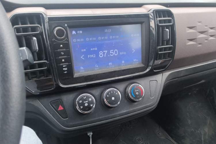 Used Dongfeng Xiaokang C56 2020 1.5L Luxury Model I DK15C Audio And AC Panel