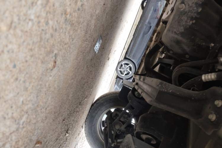 Used Dongfeng Xiaokang C56 2020 1.5L Luxury Model I DK15C Chassis Front Right