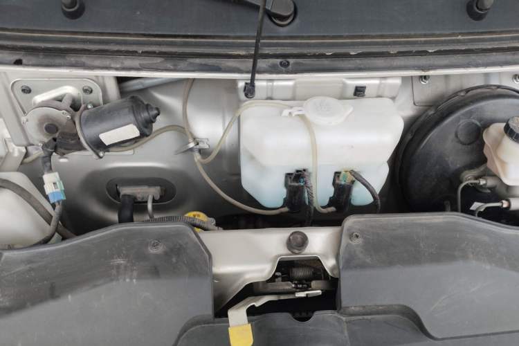 Used Dongfeng Xiaokang C56 2020 1.5L Luxury Model I DK15C Engine Bay