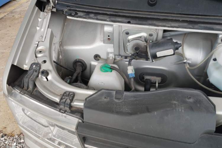 Used Dongfeng Xiaokang C56 2020 1.5L Luxury Model I DK15C Engine Bay Right