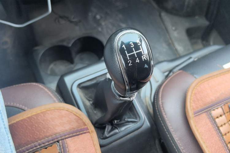 Used Dongfeng Xiaokang C56 2020 1.5L Luxury Model I DK15C Gear Lever