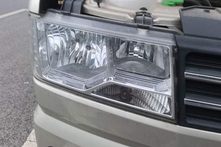 Used Dongfeng Xiaokang C56 2020 1.5L Luxury Model I DK15C Right Front Headlight