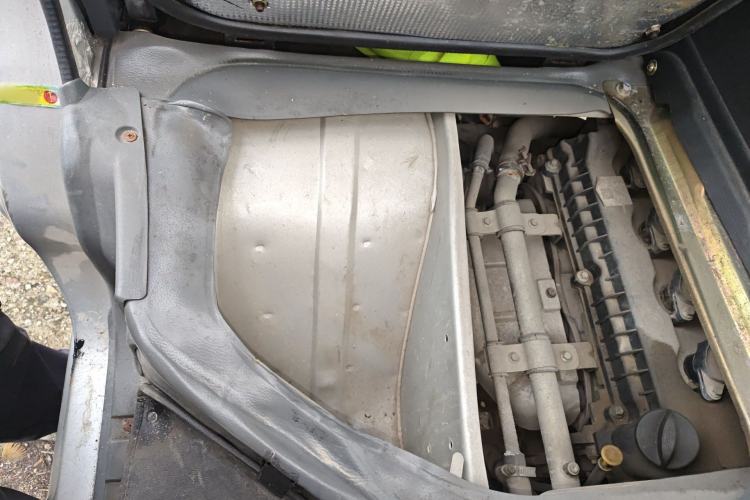 Used Dongfeng Xiaokang D52 2019 1.5L Base Version with Rear Dual Wheels China V Emission Standard DK15 Engine Bay Right