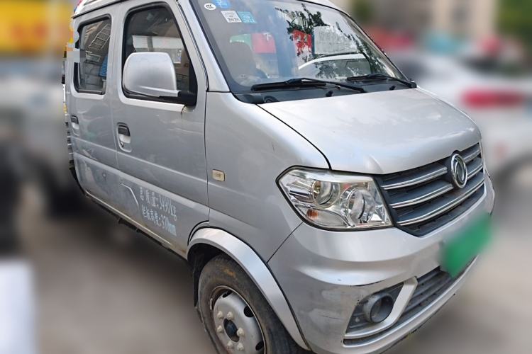 Used Dongfeng Xiaokang D52 2019 1.5L Revised Base Version with Dual Rear Wheels National Emission Standard VI DK15 Front Right 45 Deg