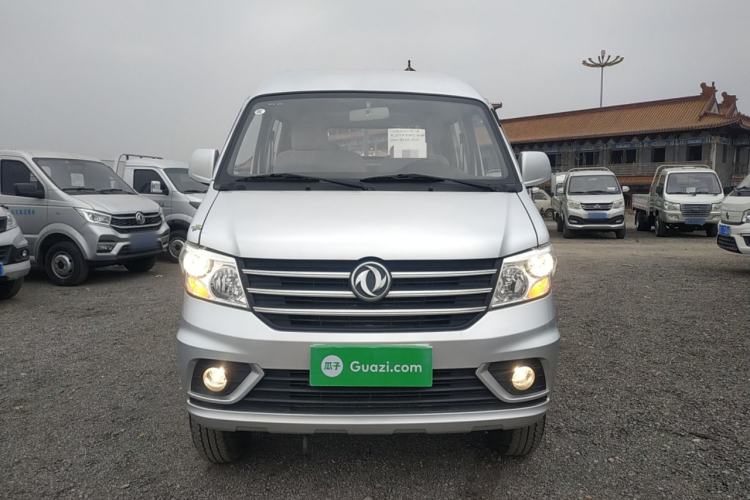 Used Dongfeng Xiaokang D52 2019 1.5L Revised Base Version with Dual Rear Wheels National Emission Standard VI DK15 Front