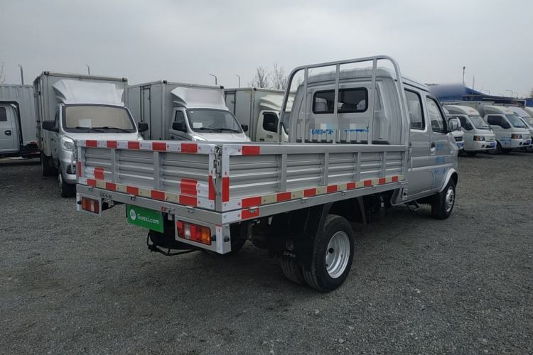 Used Dongfeng Xiaokang D52 2019 1.5L Revised Base Version with Dual Rear Wheels National Emission Standard VI DK15 Rear Right 45 Deg