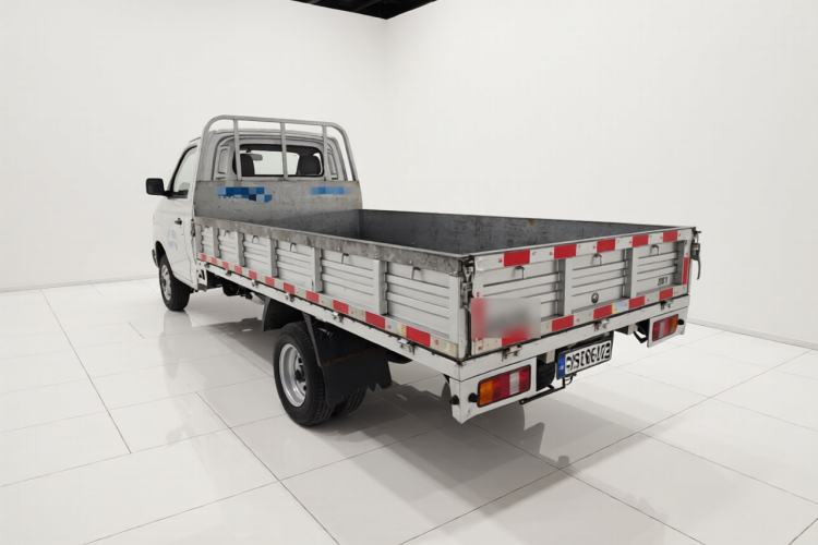 Used Dongfeng Xiaokang D71 2023 1.6L LV0 SFG16C Exterior 2