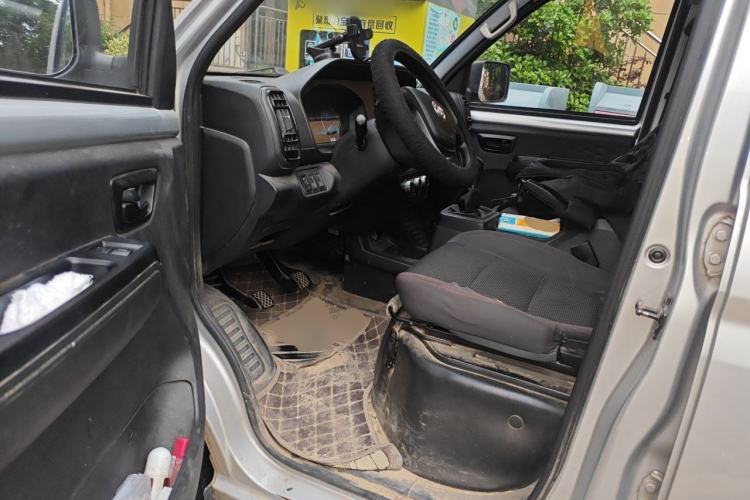 Used Dongfeng Xiaokang D72 2023 1.6L LV0 SFG16C Driver Seat