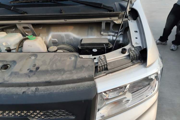 Used Dongfeng Xiaokang D72 2023 1.6L LV0 SFG16C Engine Bay Left