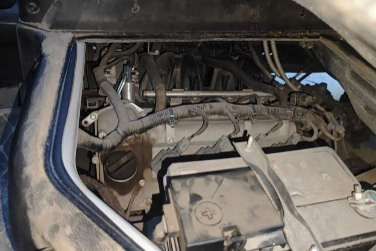 Used Dongfeng Xiaokang D72 2023 1.6L LV0 SFG16C Engine Bay Right