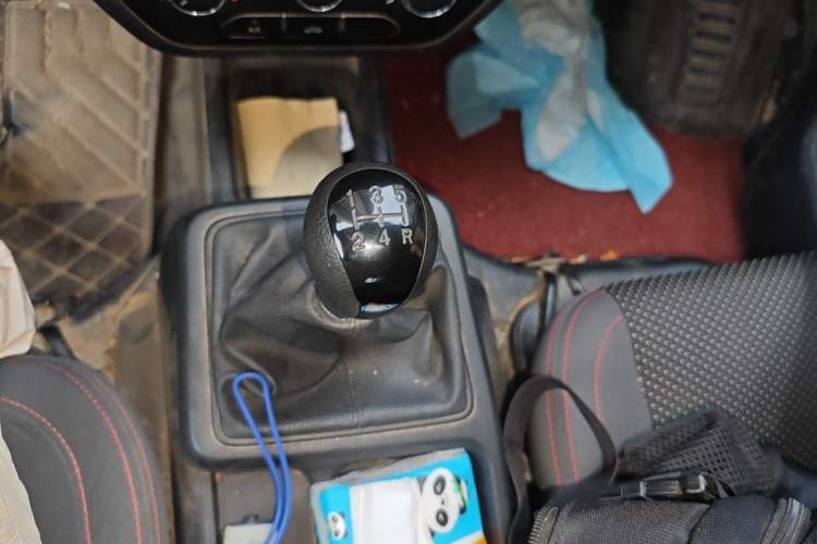 Used Dongfeng Xiaokang D72 2023 1.6L LV0 SFG16C Gear Lever