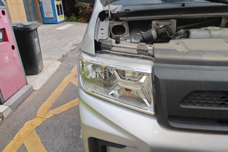 Used Dongfeng Xiaokang D72 2023 1.6L LV0 SFG16C Right Front Headlight
