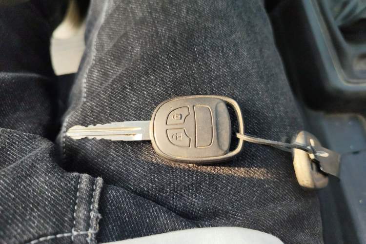 Used Dongfeng Xiaokang D72 2023 1.6L LV0 SFG16C Vehicle Key