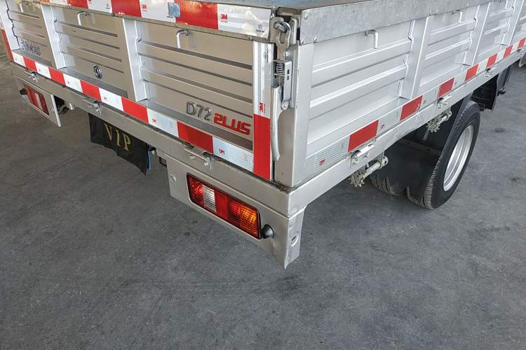 Used Dongfeng Xiaokang D72PLUS 2022 1.6L Restyled LV0 Exterior 6