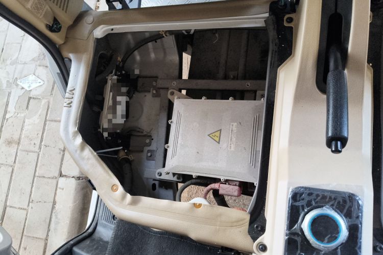 Used Dongfeng Xiaokang EC36 2022 Standard Edition CATL Battery Engine Bay Right