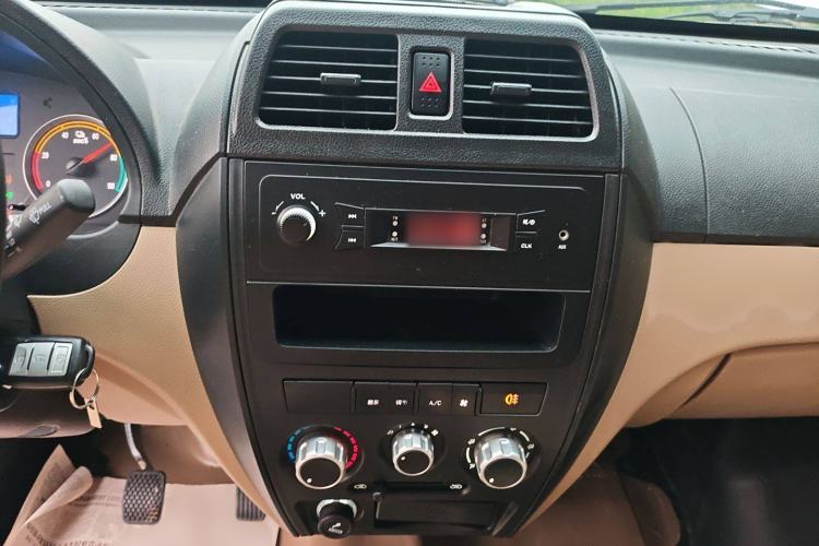Used Dongfeng Xiaokang EC36 2022 Standard Edition CATL Battery Audio And AC Panel